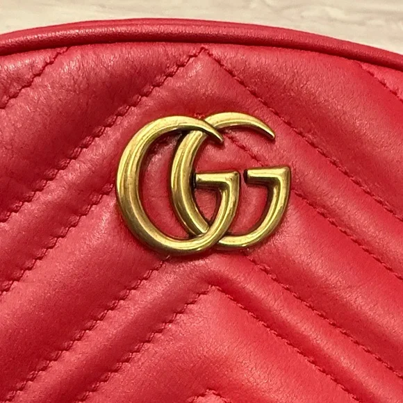 Gucci Red Quilted Leather Crossbody Bag - Picture 7 of 9